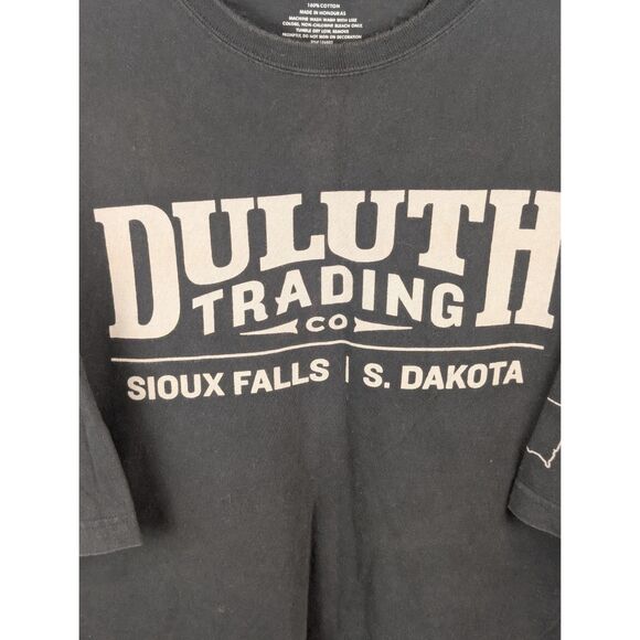 Duluth Trading Co. Sioux Falls South Dakota Black T-Shirt Men's Size 2XL/XXL - Picture 2 of 7